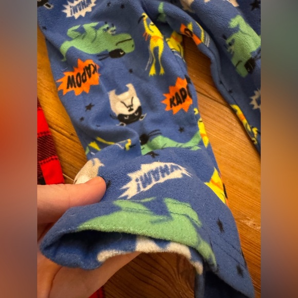 Kids Pajamas Set of 4 - Moose and Bear Design - Picture 6 of 15